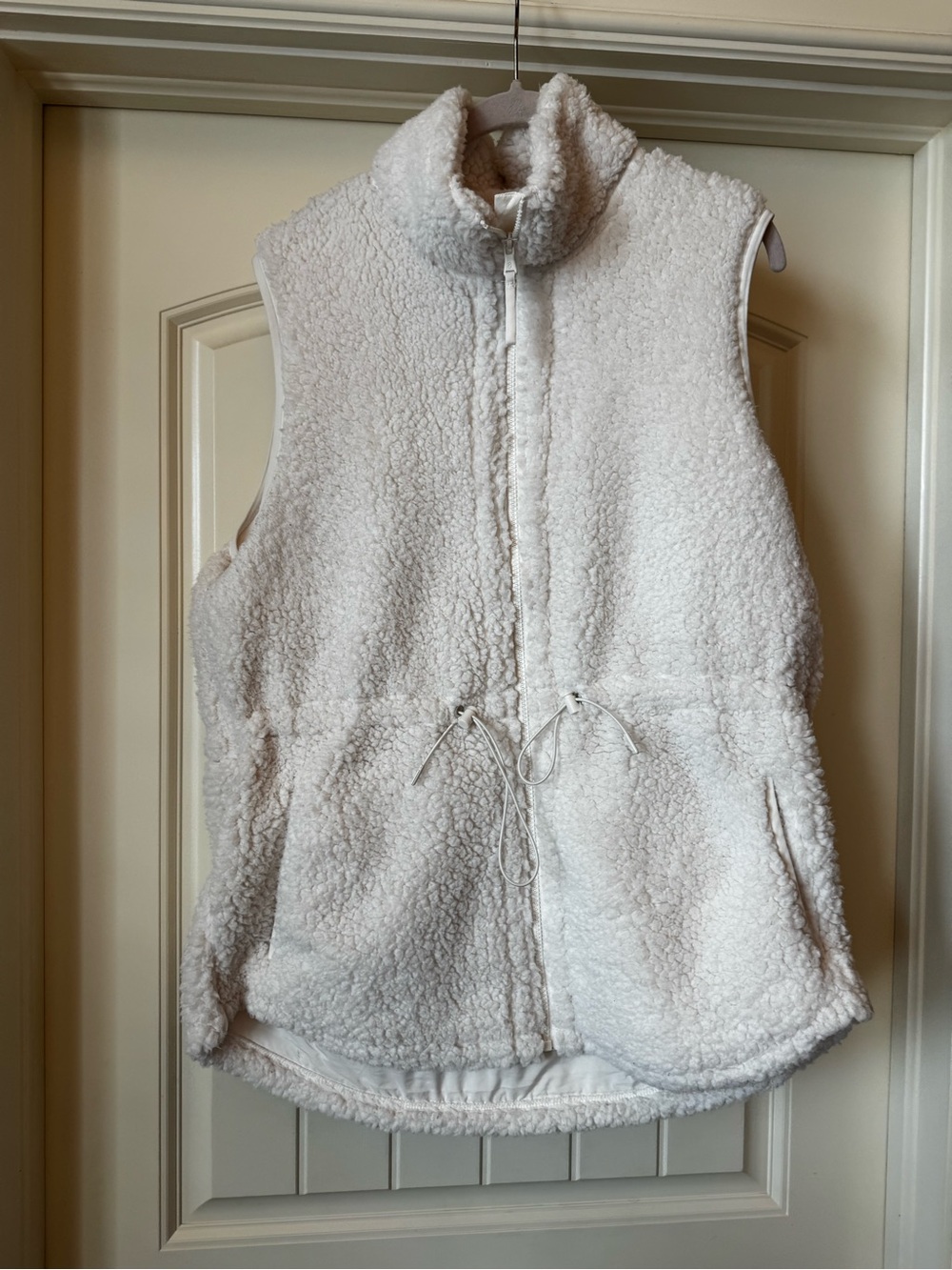 Lou & Grey Cream Sherpa Vest